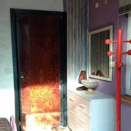 Semesterbostad Casa Indipendente Nel Verde
